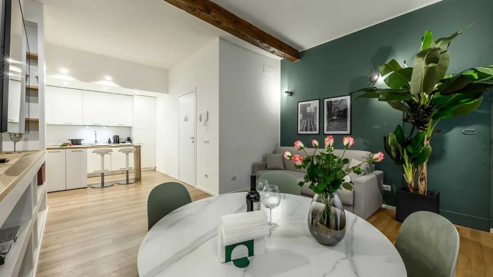 Daire Stylish Loft & Luxury Studio In Duomo Brera Milano